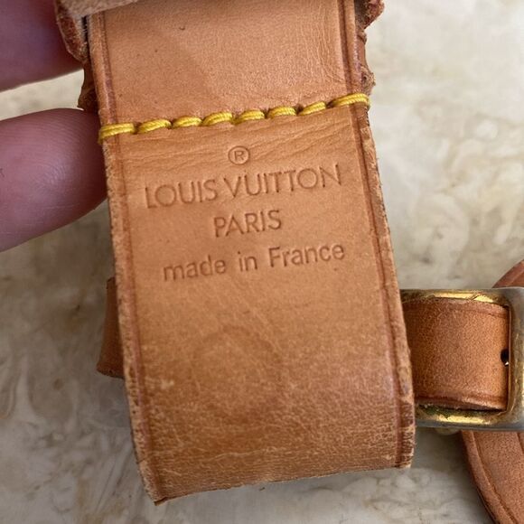 Vintage Louis Vuitton Vachetta Leather Luggage Tag & Poignet - Picture 5 of 12